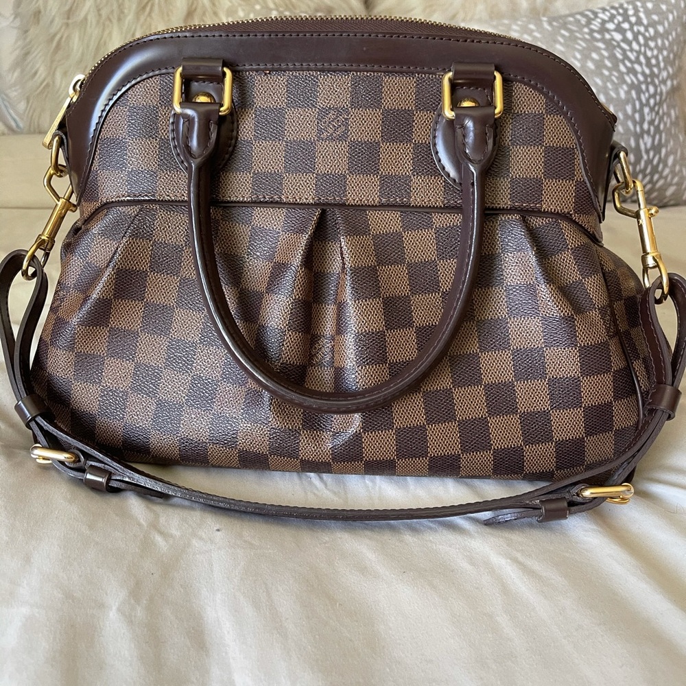 Louis Vuitton Trevi PM